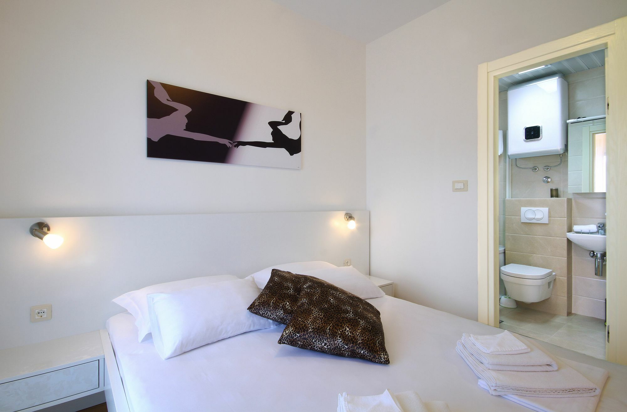 בודווה Sarap Apartments מראה חיצוני תמונה